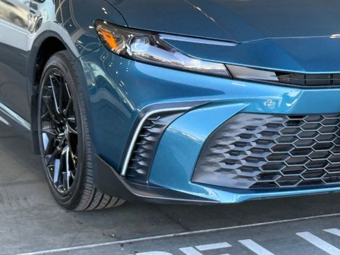 New 2026 Toyota Camry SE image 8
