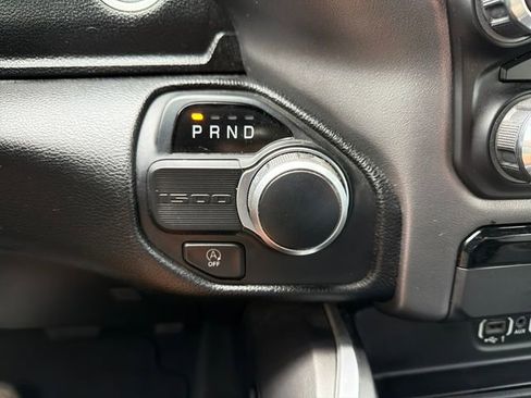 Used 2021 RAM 1500 Big Horn image 15