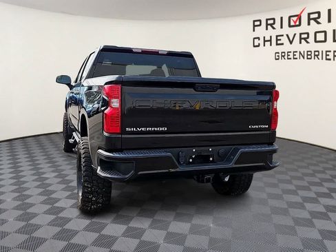 Used 2022 Chevrolet Silverado 1500 Custom AWD/4WD image 7