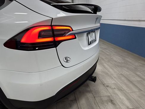Used 2020 Tesla Model X Long Range image 31