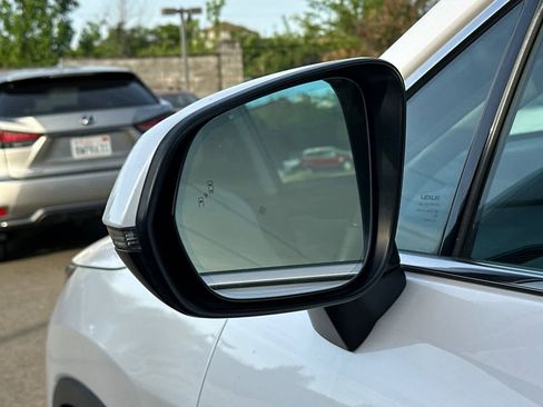 Used 2017 Lexus RX 450h AWD w/ Cold Weather Package image 20