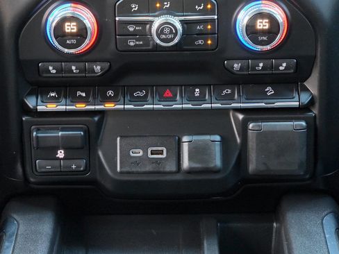 Used 2019 GMC Sierra 1500 AT4 w/ AT4 Premium Package image 38