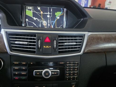 Used 2012 Mercedes-Benz E 350 4MATIC Sedan image 15