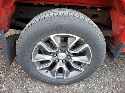 Certified 2023 Chevrolet Silverado 1500 LT AWD/4WD image 6