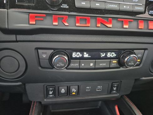 Used 2026 Nissan Frontier Pro-X w/ Tow Package RWD image 17