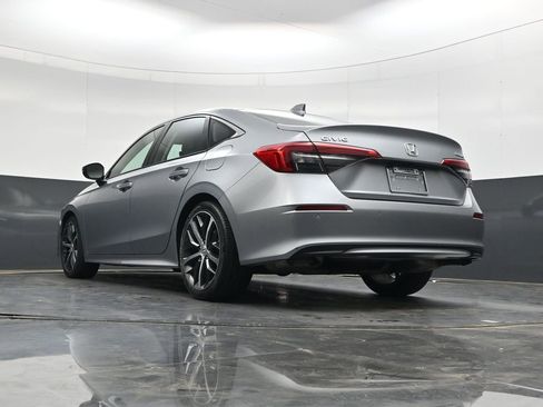Certified 2024 Honda Civic Touring image 33