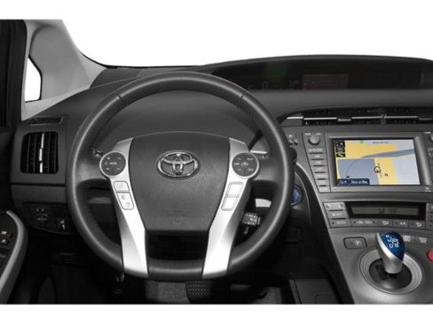Used 2015 Toyota Prius Two FWD image 6