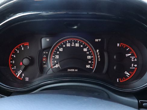 Used 2025 Dodge Durango GT AWD/4WD image 32