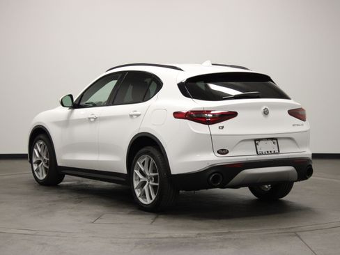 Used 2019 Alfa Romeo Stelvio Ti Sport w/ Quick Order Package 22S Sport AWD/4WD image 6