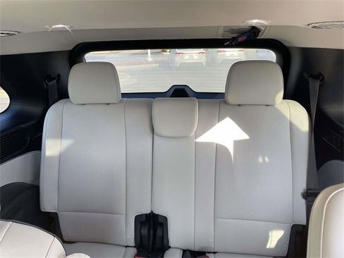 Used 2026 Hyundai Palisade Calligraphy image 19