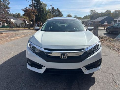 Used 2016 Honda Civic EX-L image 2