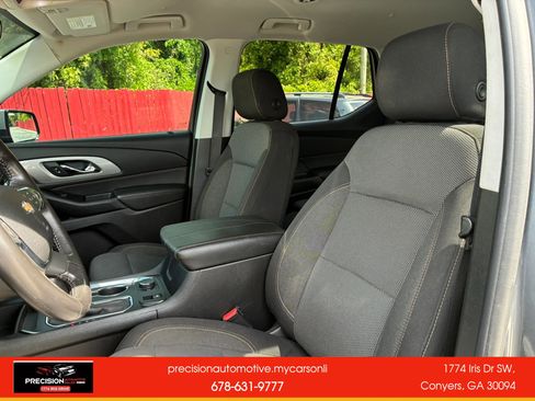 Used 2019 Chevrolet Traverse LT FWD image 33