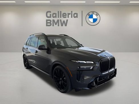 Used 2026 BMW X7 xDrive40i w/ M Sport Package AWD/4WD image 8
