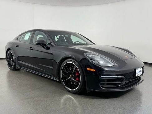 Used 2021 Porsche Panamera GTS image 2