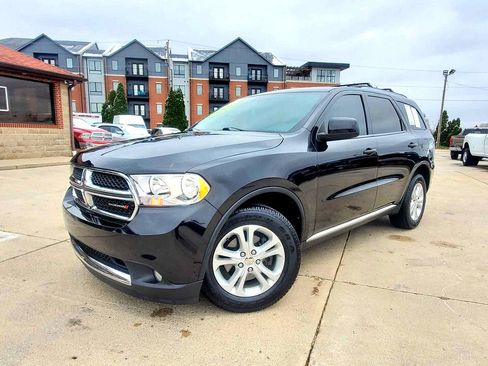 Used 2013 Dodge Durango SXT w/ Trailer Tow Group IV image 3