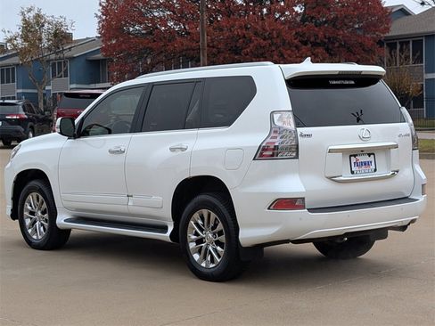 Used 2014 Lexus GX 460 image 6