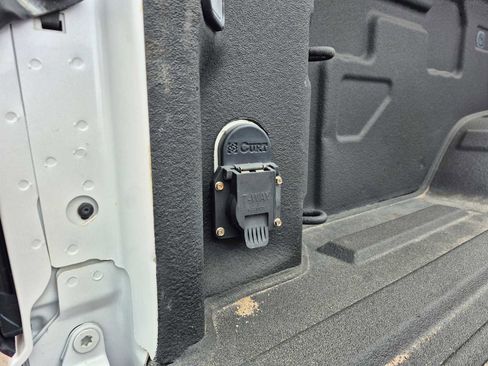 Used 2024 Chevrolet Silverado 3500 High Country w/ Technology Package image 7