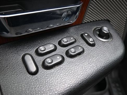 Used 2008 Ford F150 XLT AWD/4WD image 11