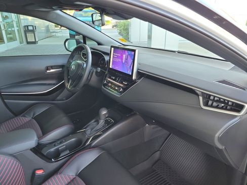 Used 2026 Toyota Corolla XSE image 31
