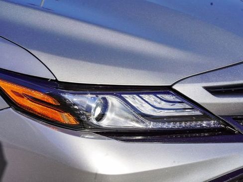 Used 2024 Toyota Camry XSE image 11