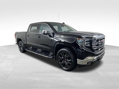 Used 2023 GMC Sierra 1500 SLT w/ SLT Premium Plus Package AWD/4WD image 8