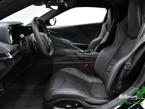 Used 2024 Chevrolet Corvette Stingray Coupe w/ 1LT RWD image 39
