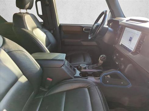 Used 2022 Ford Bronco Outer Banks w/ Sasquatch Package image 23