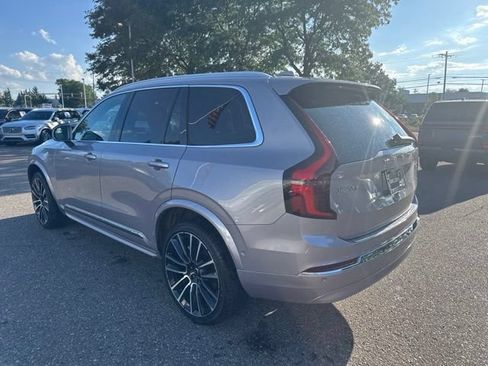 Used 2026 Volvo XC90 B6 Plus w/ Protection Package Premier AWD/4WD image 5