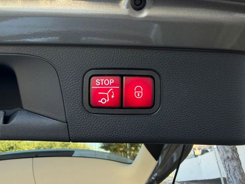 Certified 2022 Mercedes-Benz GLC 300 GLC 300 image 15