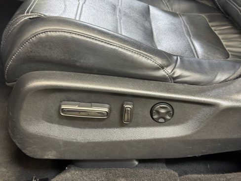 Used 2019 Honda CR-V EX-L image 13