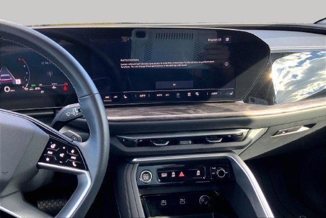 Used 2025 Audi Q5 Premium w/ Convenience Package AWD/4WD image 6