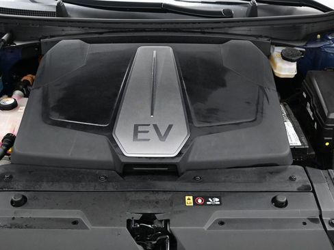 Used 2022 Kia EV6 Wind w/ Wind Technology Package image 45