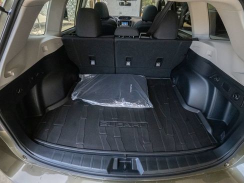 Certified 2024 Subaru Forester Premium AWD/4WD image 19