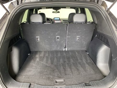 Used 2025 Ford Escape ST-Line AWD/4WD image 15