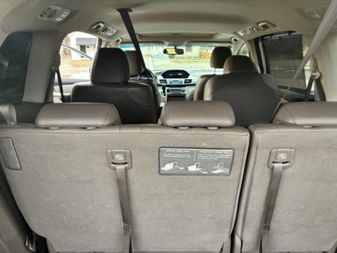 Used 2012 Honda Odyssey EX-L image 29