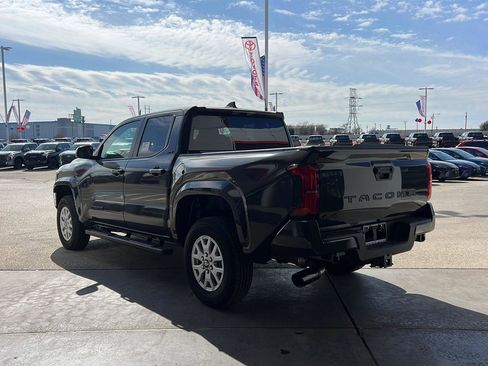 New 2025 Toyota Tacoma SR5 image 4
