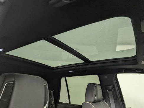 Used 2025 Cadillac Escalade Sport image 22