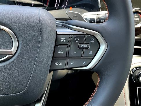 Used 2024 Lexus NX 250 FWD w/ Towing Package (2000 Lbs) image 23