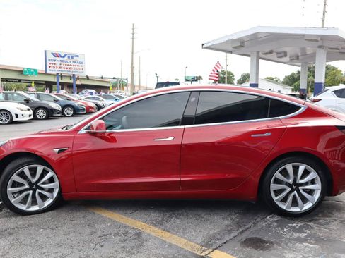Used 2019 Tesla Model 3 Long Range AWD/4WD image 7