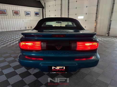 Used 1996 Pontiac Firebird Convertible RWD image 46