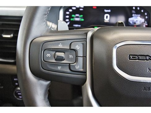 Used 2024 GMC Sierra 1500 Denali AWD/4WD image 19