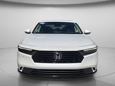 Used 2023 Honda Accord EX-L image 4