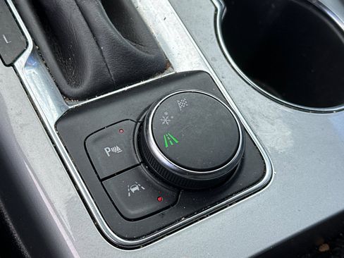 Used 2022 Chevrolet Blazer LT w/ Redline Edition image 32