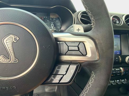 Used 2021 Ford Mustang Shelby GT500 w/ Technology Package RWD image 23