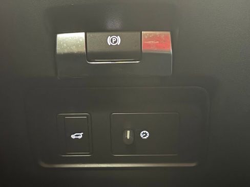 Used 2022 Land Rover Range Rover Evoque S image 15