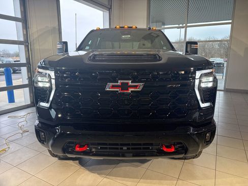 New 2026 Chevrolet Silverado 2500 ZR2 w/ LPO, Dark Essentials Package image 2
