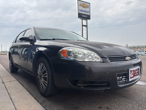 Used 2008 Chevrolet Impala LS FWD image 4