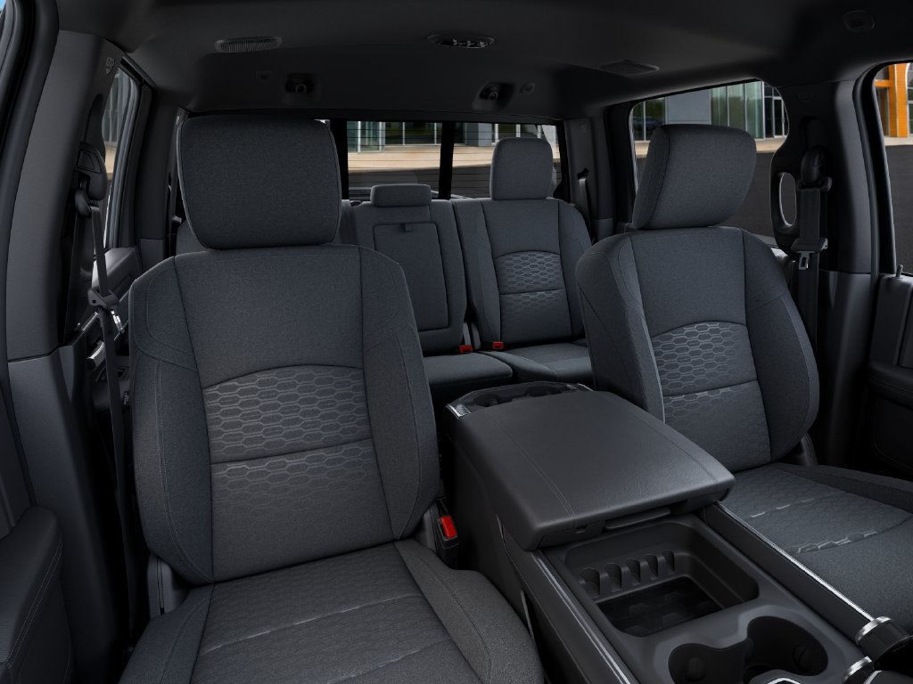 New 2027 RAM 3500 Big Horn AWD/4WD image 16