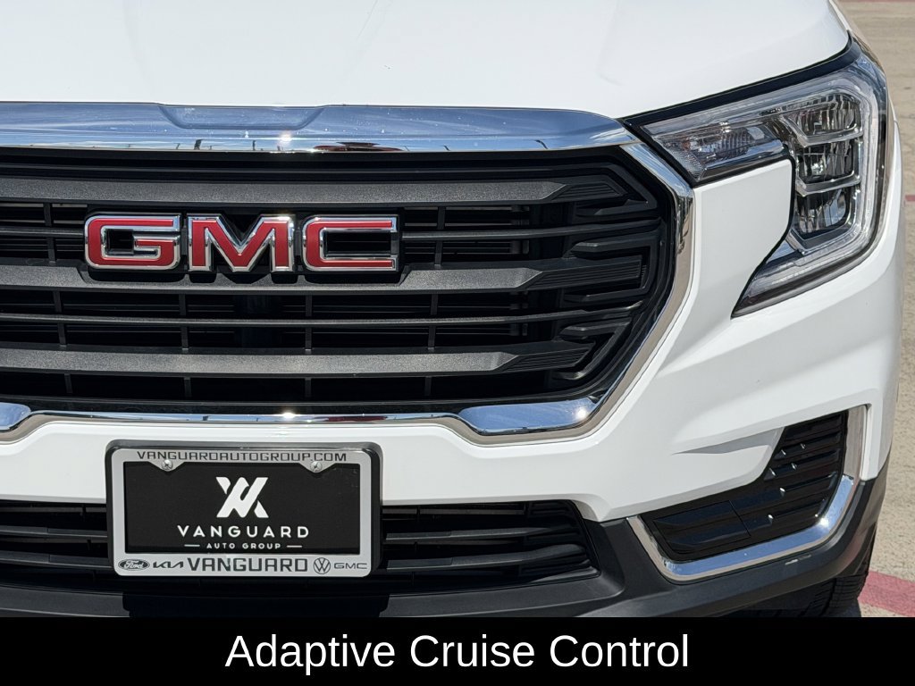 Used 2024 GMC Terrain SLE AWD/4WD image 4
