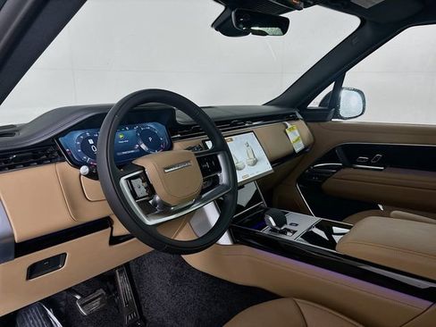 New 2026 Land Rover Range Rover SE image 9